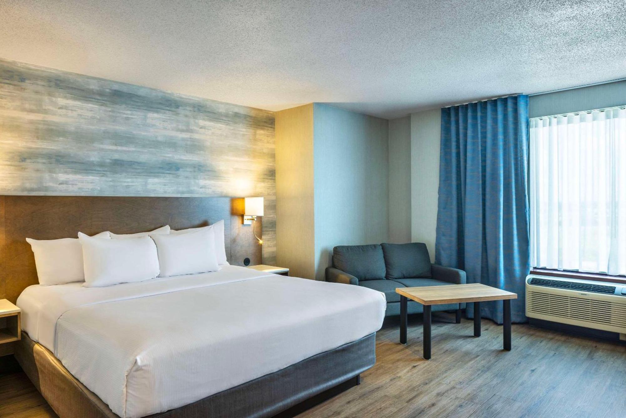 Quality Inn & Suites Lévis Εξωτερικό φωτογραφία
